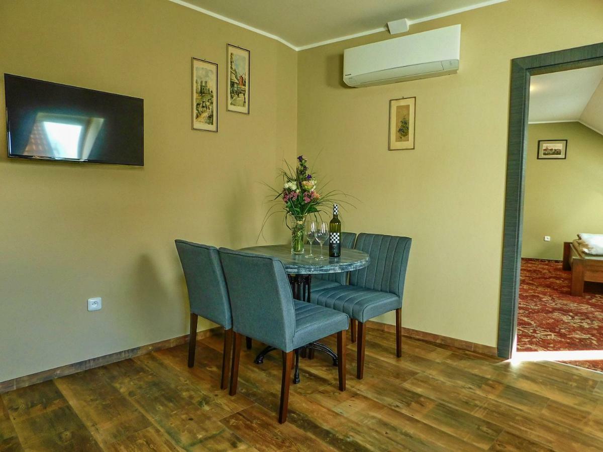 U Paluku Apartment ครูดิม ภายนอก รูปภาพ